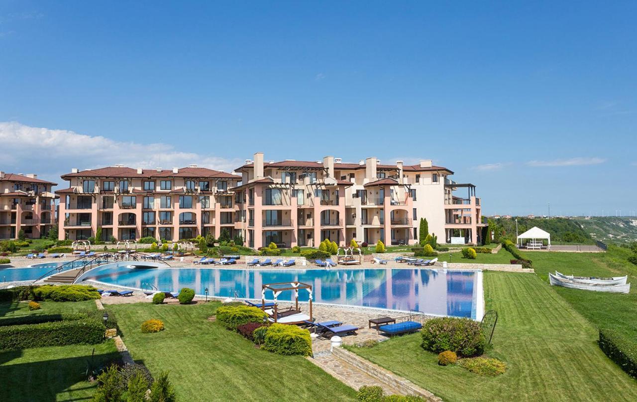 Sea View & Infinity Pool Apartments In Kaliakria Resort 巴尔奇克 外观 照片