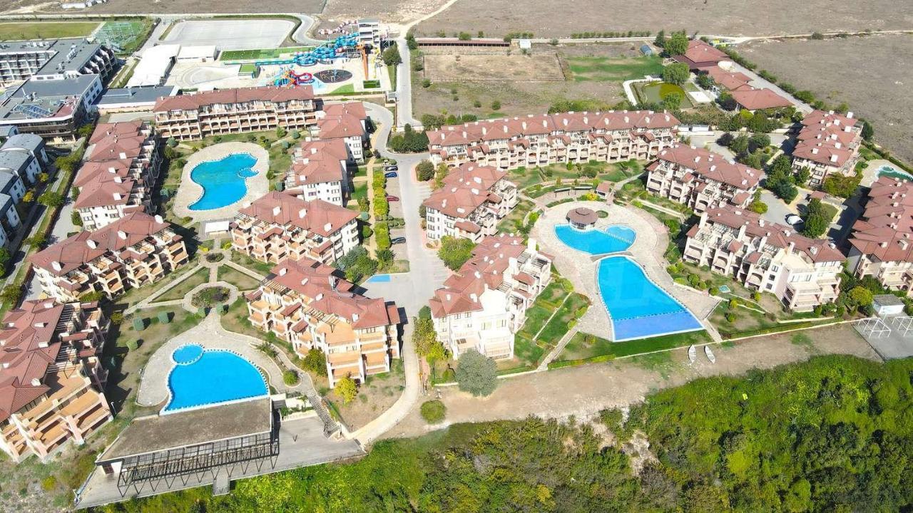 Sea View & Infinity Pool Apartments In Kaliakria Resort 巴尔奇克 外观 照片